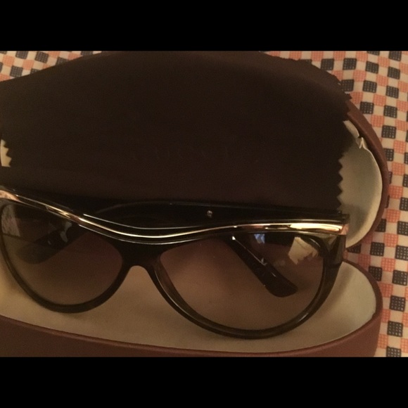 GUCCI GLASSES 🤓 🔥🔥🔥ONLY $168🔥🔥🔥GREAT DEAL. - Picture 4 of 9